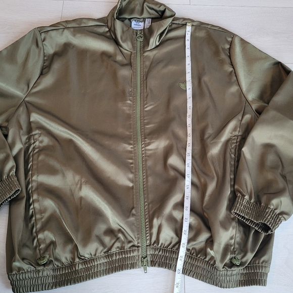 Adidas Satin Zip Track Jacket High Colar - Like New - Picture 10 of 12